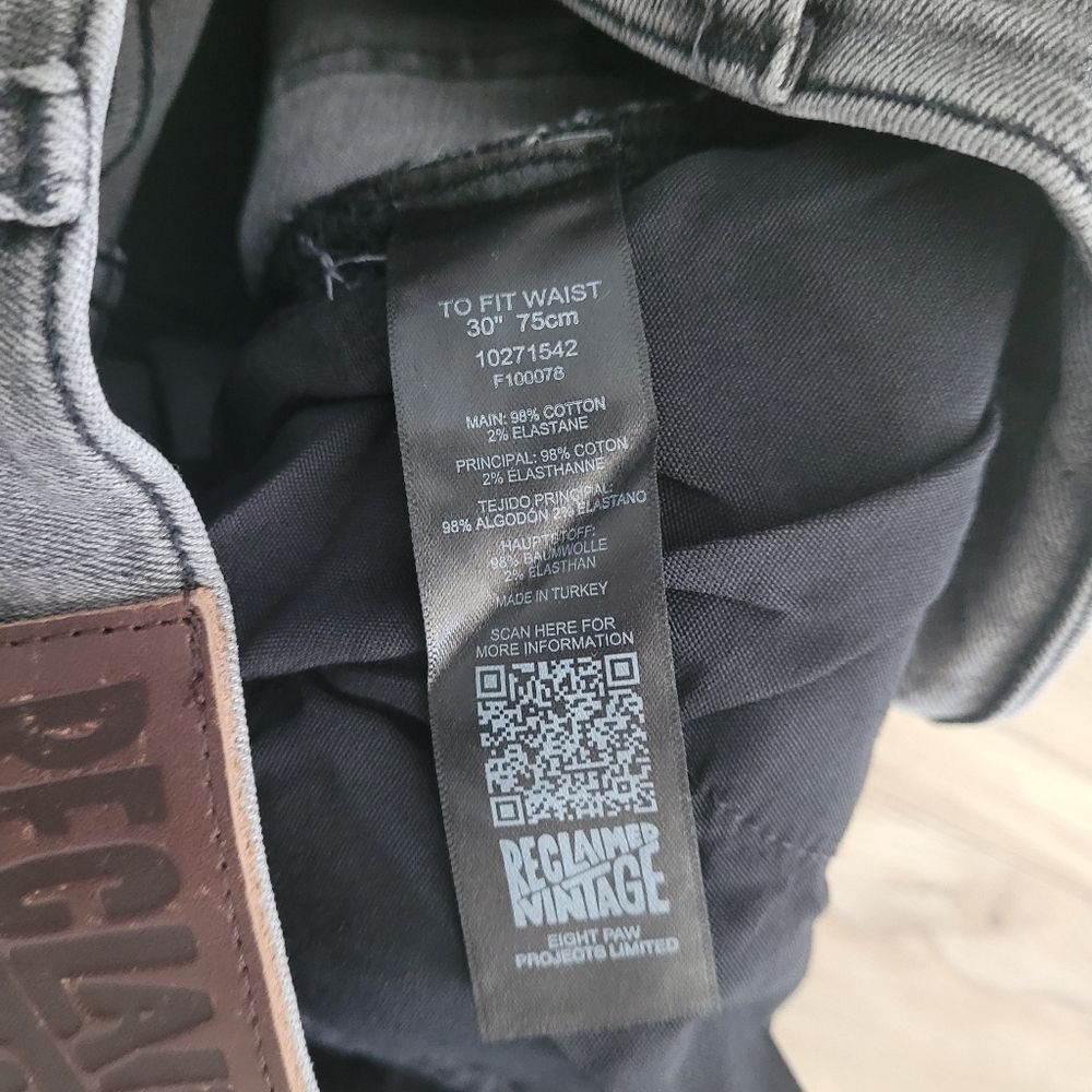 Reclaimed Vintage Gray Slim Jeans - Picture 7 of 8